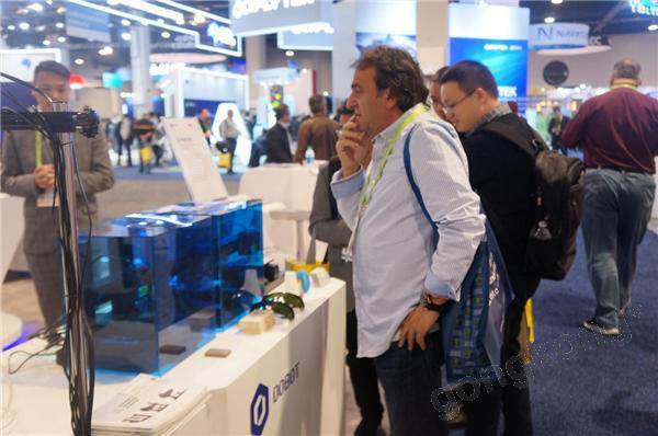 CES 2019�������M���չ8���_Ļ���Ї������Wҫ��˹�S��˹